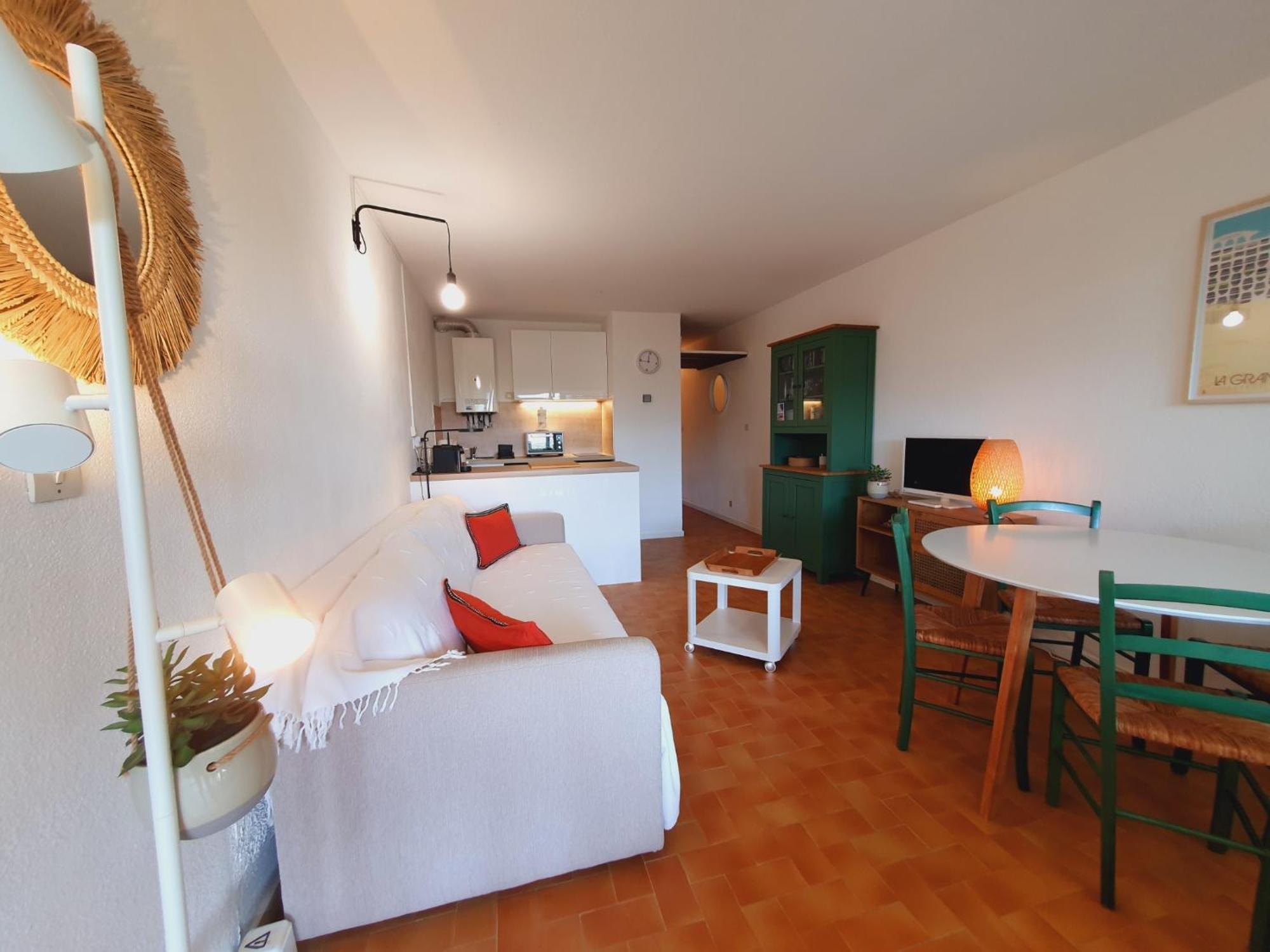 T2 Traversant Familial Cap Sud Parking Plages - Rossiconciergerie - Linge En Option La Grande Motte Exterior photo